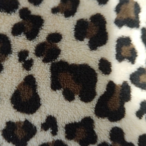 Cheetah pajama pants - Picture 2 of 2